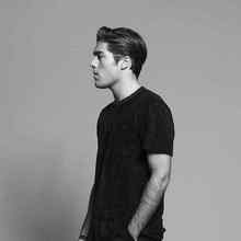 Ofenbach feat. Benjamin Ingrosso - Paradise